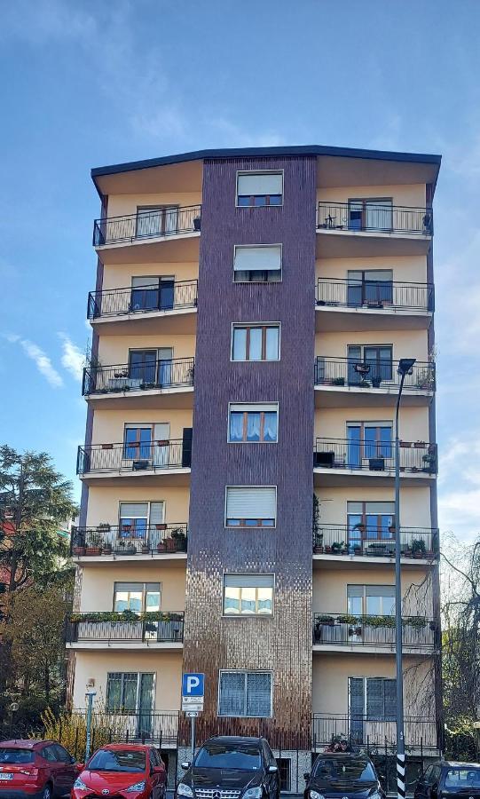 Ferienwohnung Lucky Flat, Un Momento Di Relax. Mailand Exterior foto